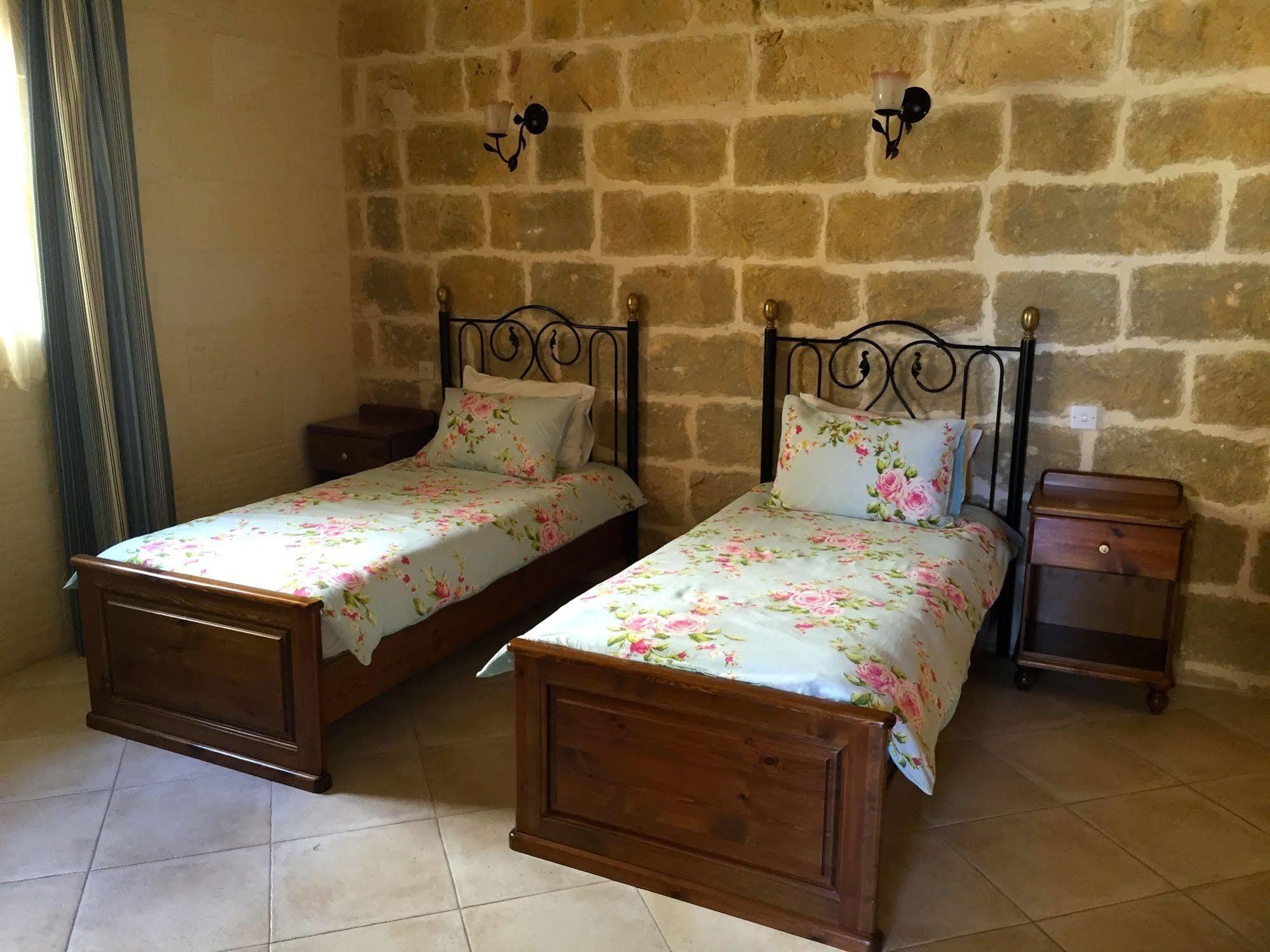 فيكتوريا Ellie Boo Bed & Breakfast المظهر الخارجي الصورة
