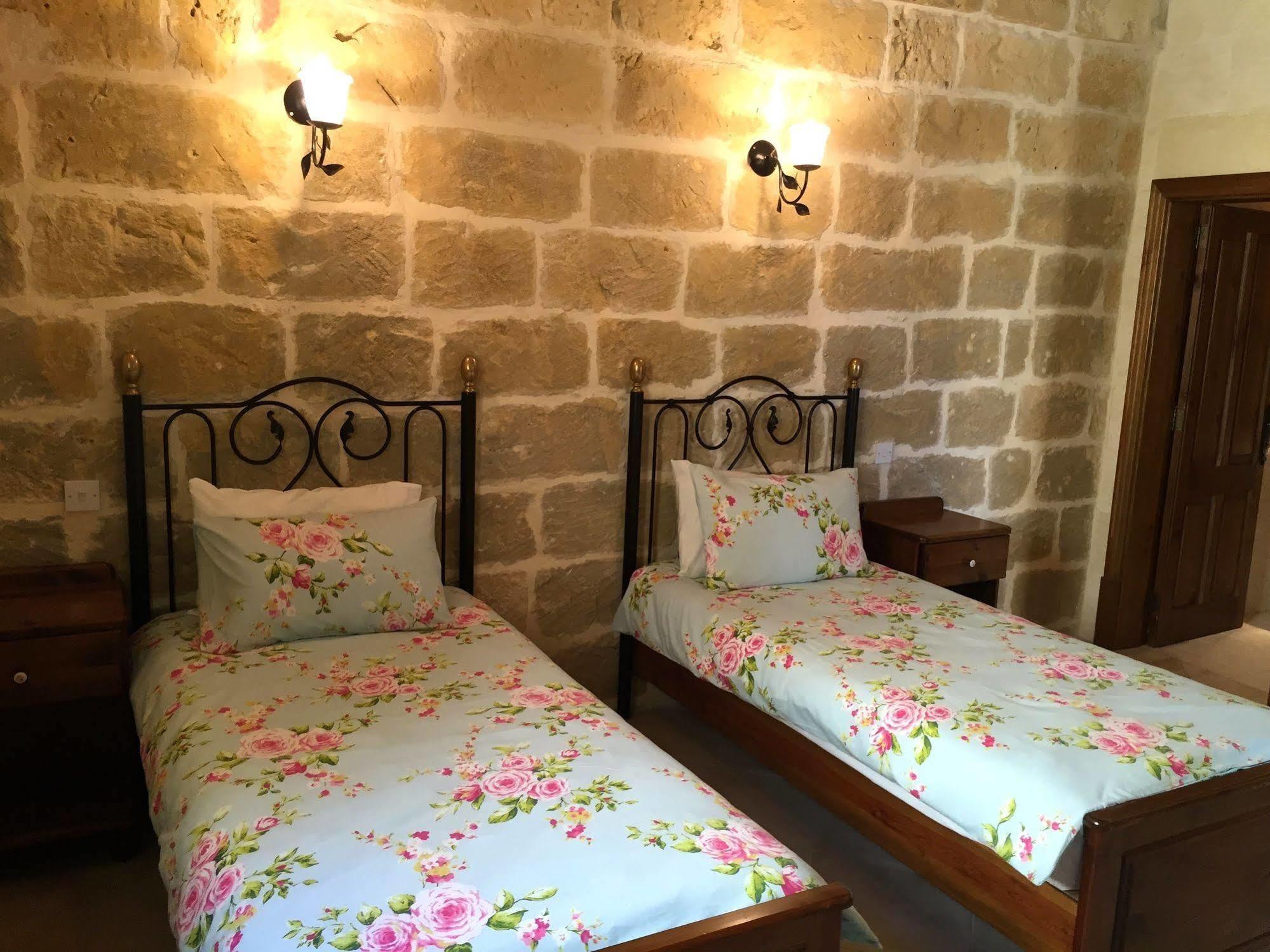 فيكتوريا Ellie Boo Bed & Breakfast المظهر الخارجي الصورة
